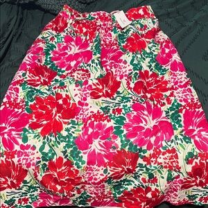 NWT Vineyard Vines Floral Pink and Red Women's Skirt